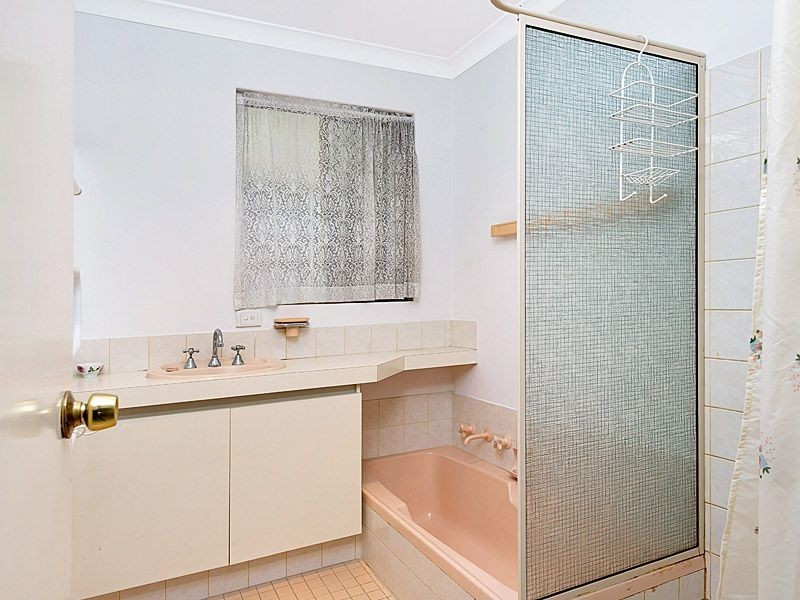 1A Farrington Road, Leeming WA 6149