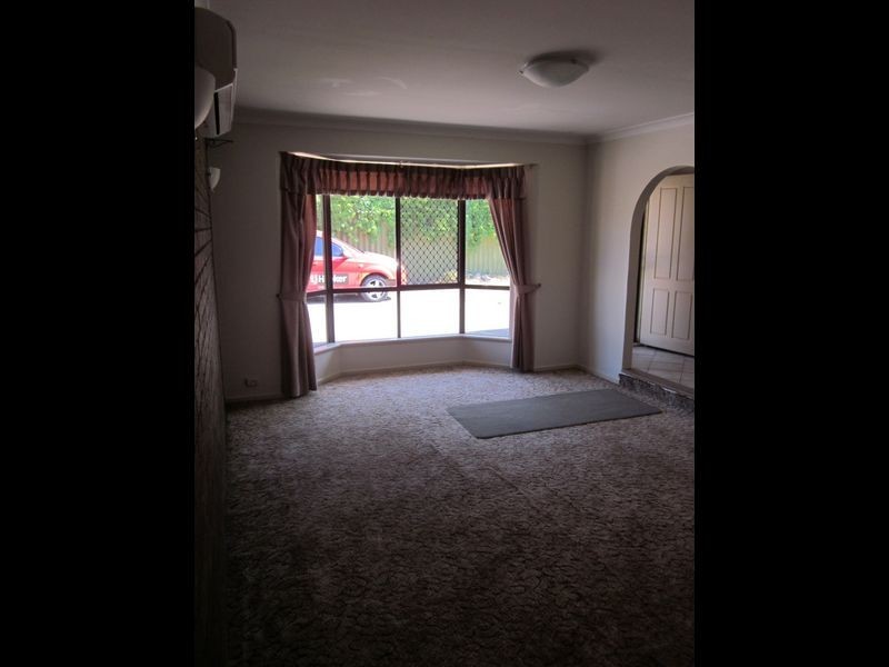 5 Laughton Way, Leeming WA 6149