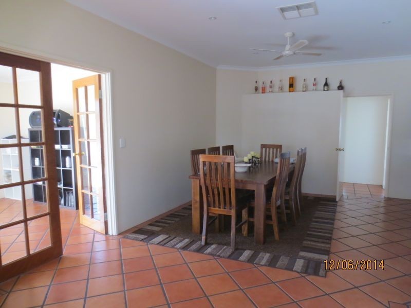 18 Mahogany Loop, Atwell WA 6164