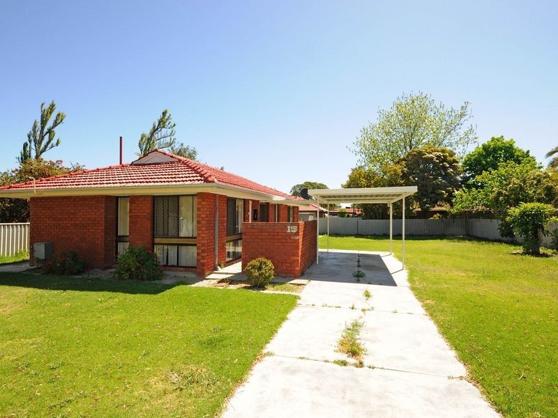 15 Orbit Street, Beckenham WA 6107