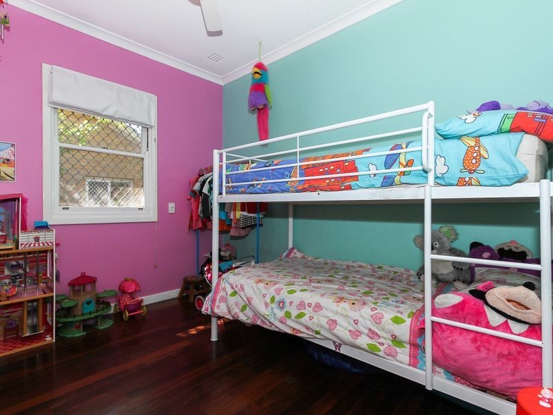 23 Caliban Way, Coolbellup WA 6163