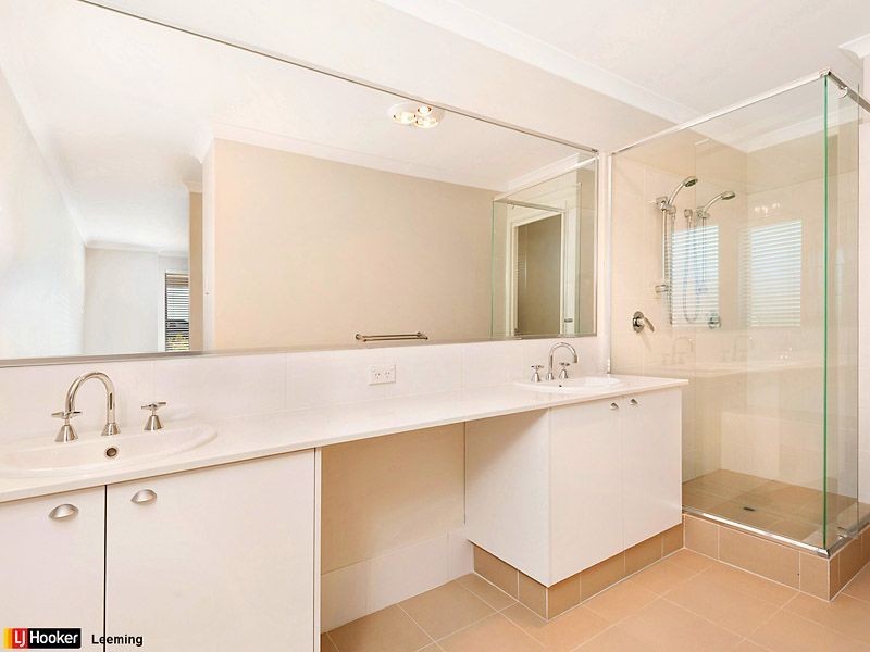 69 Barfield Road, Hammond Park WA 6164