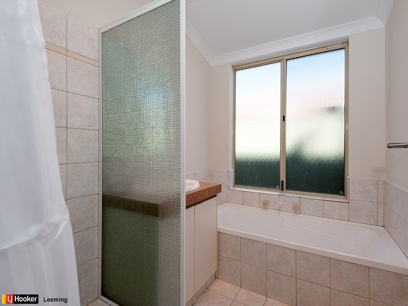 18 Folland Parade, Atwell WA 6164