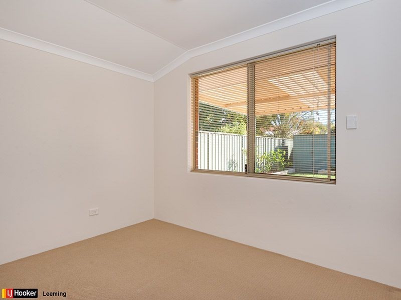 18 Folland Parade, Atwell WA 6164