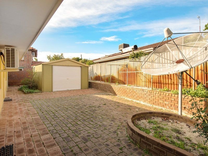 3 Brockman Avenue, Bull Creek WA 6149