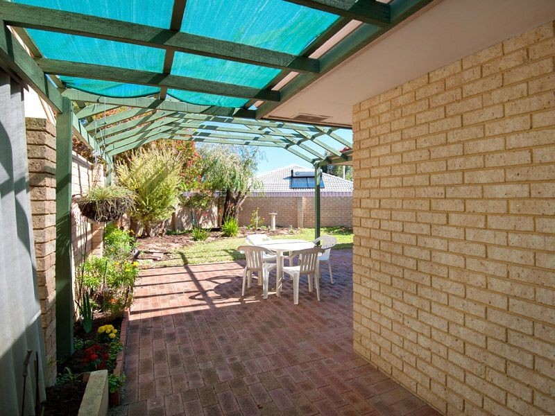 2/16 Wheeler Road, Karrinyup WA 6018