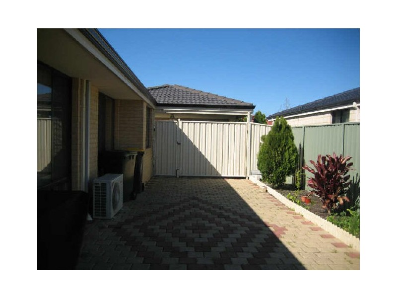 62 Folland Parade, Atwell WA 6164