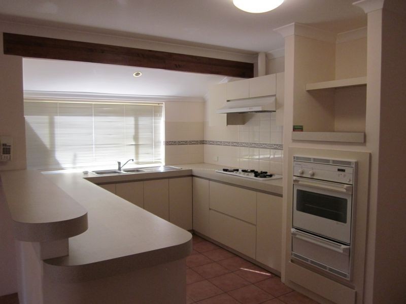 12 New Haven Place, Canning Vale WA 6155