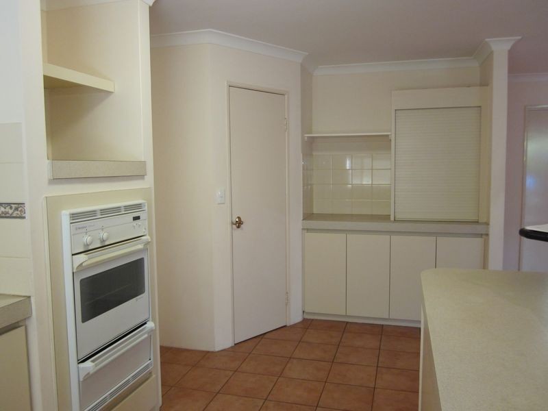 12 New Haven Place, Canning Vale WA 6155