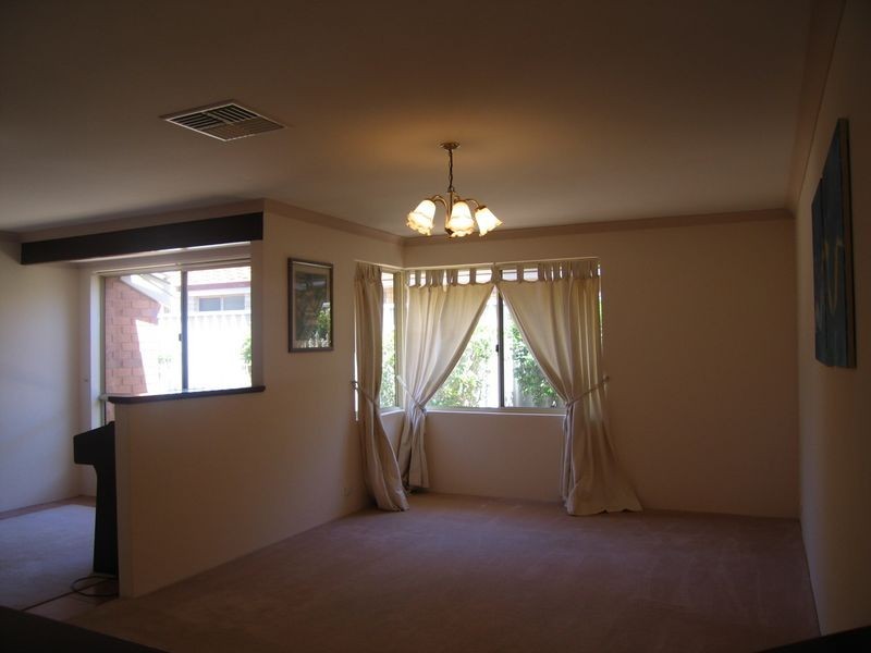 12 New Haven Place, Canning Vale WA 6155