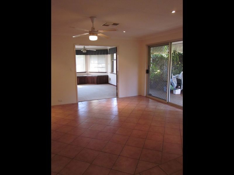 12 New Haven Place, Canning Vale WA 6155