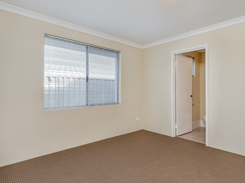 6/3 Firbank Road, Beeliar WA 6164
