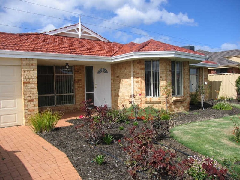 16 Mettler Court, Canning Vale WA 6155