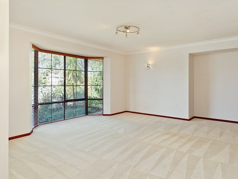 15 San Miguel Drive, Leeming WA 6149