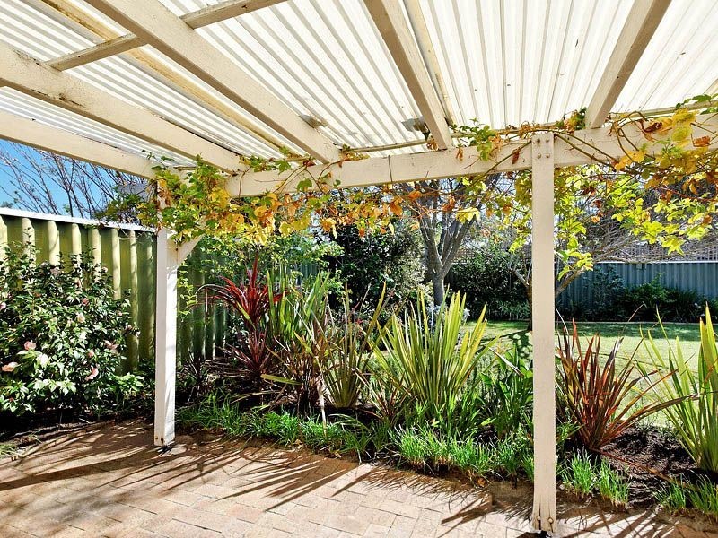 15 San Miguel Drive, Leeming WA 6149