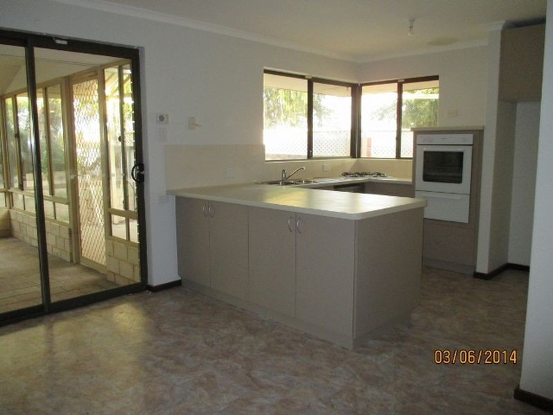 1/94-96 Wendouree Road, Wilson WA 6107