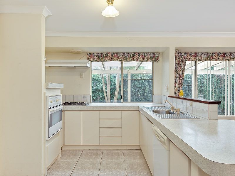 14 Bodella Gardens, Atwell WA 6164