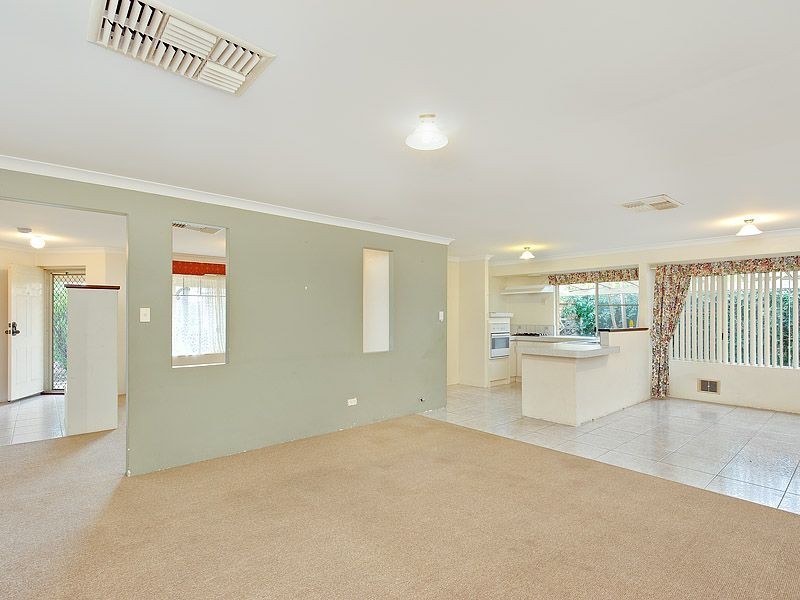 14 Bodella Gardens, Atwell WA 6164