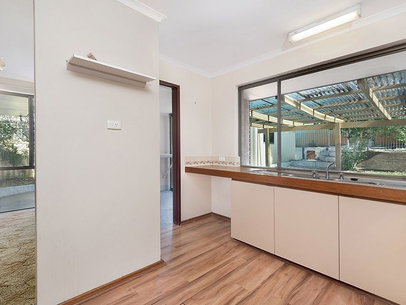 29 Collinson Way, Leeming WA 6149