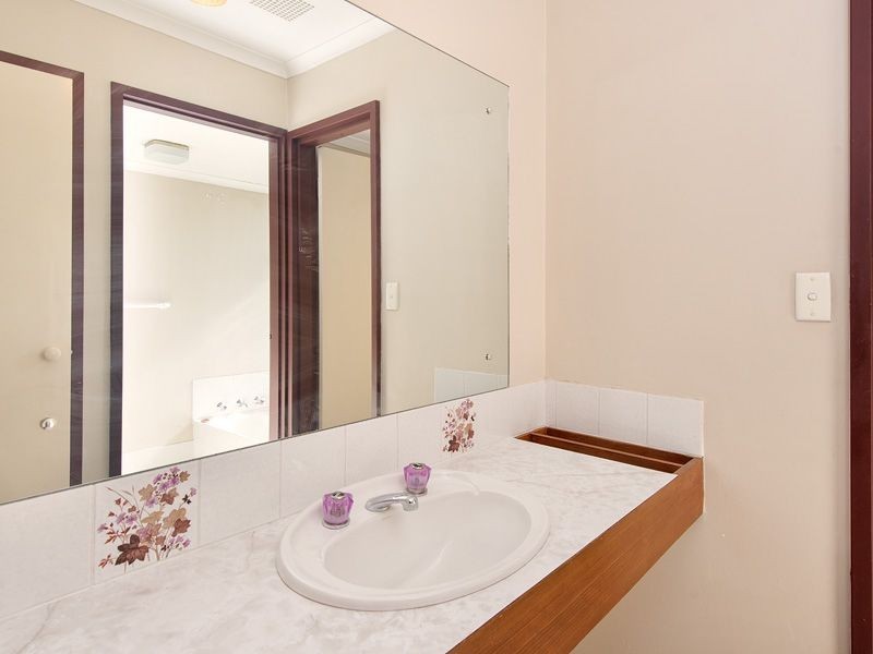 29 Collinson Way, Leeming WA 6149