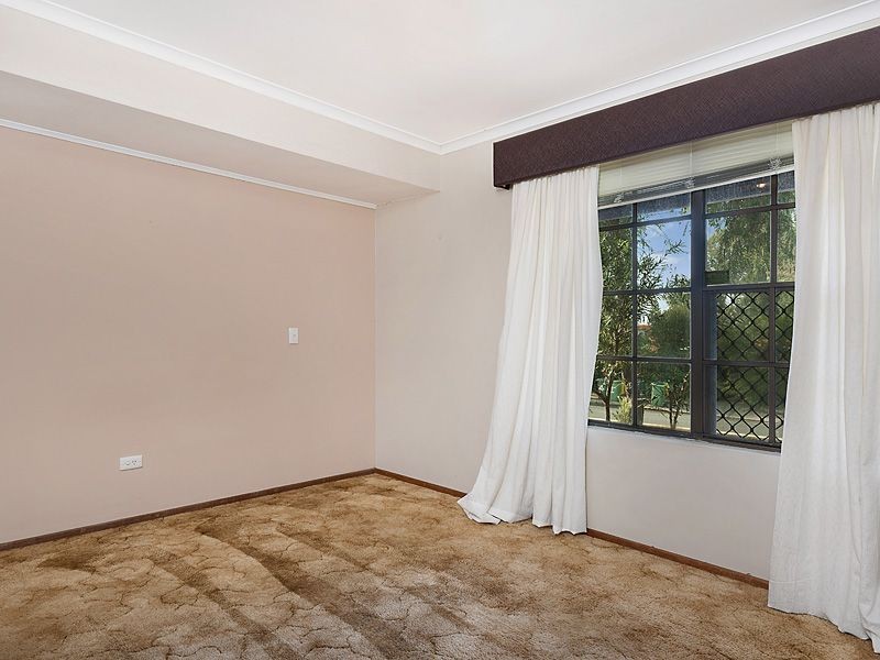 29 Collinson Way, Leeming WA 6149