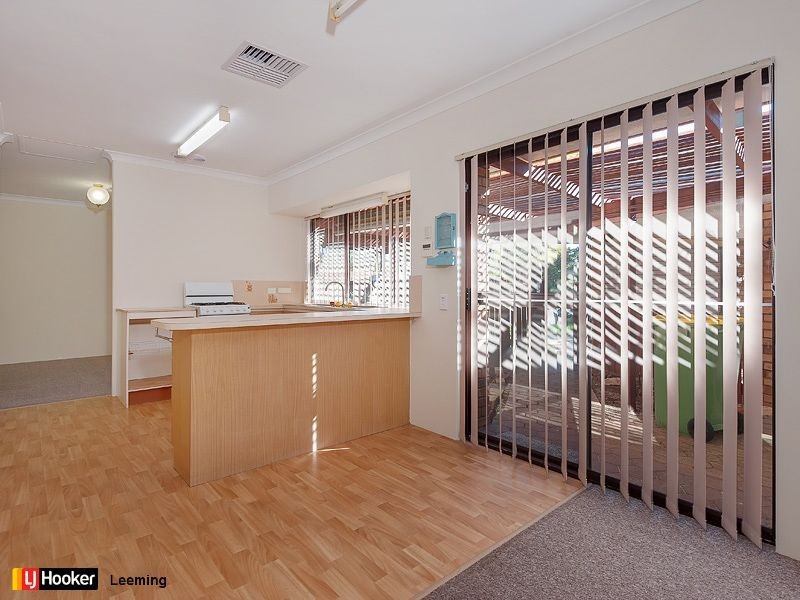 1 Flint Court, Leeming WA 6149