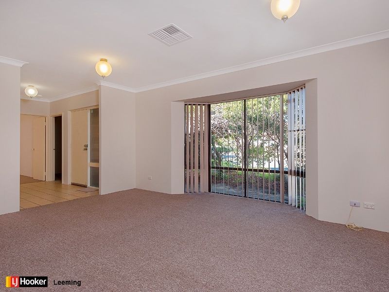 1 Flint Court, Leeming WA 6149