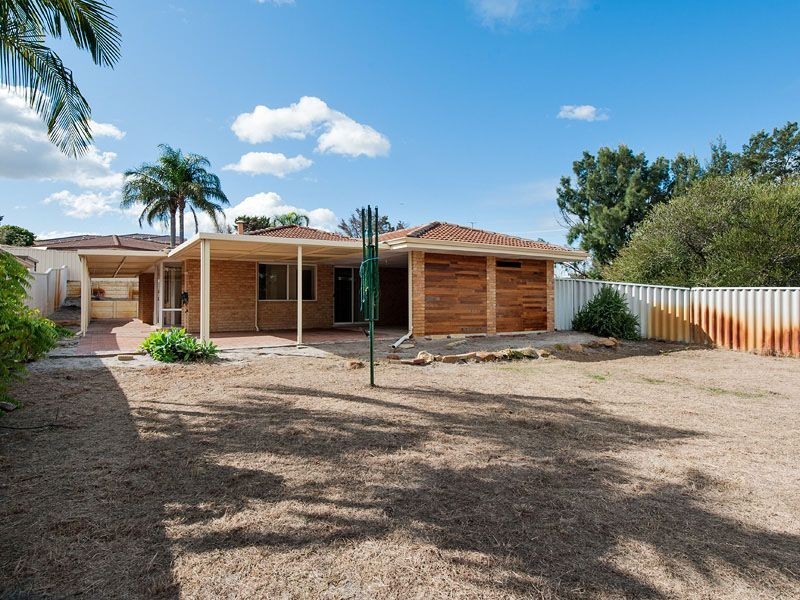 1 Stenton Corner, Leeming WA 6149