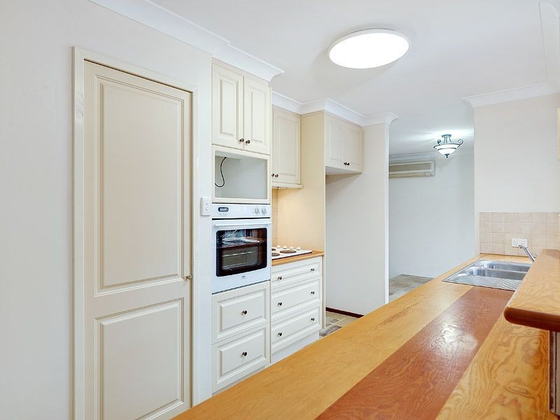 41 Nicholls Crescent, Bull Creek WA 6149