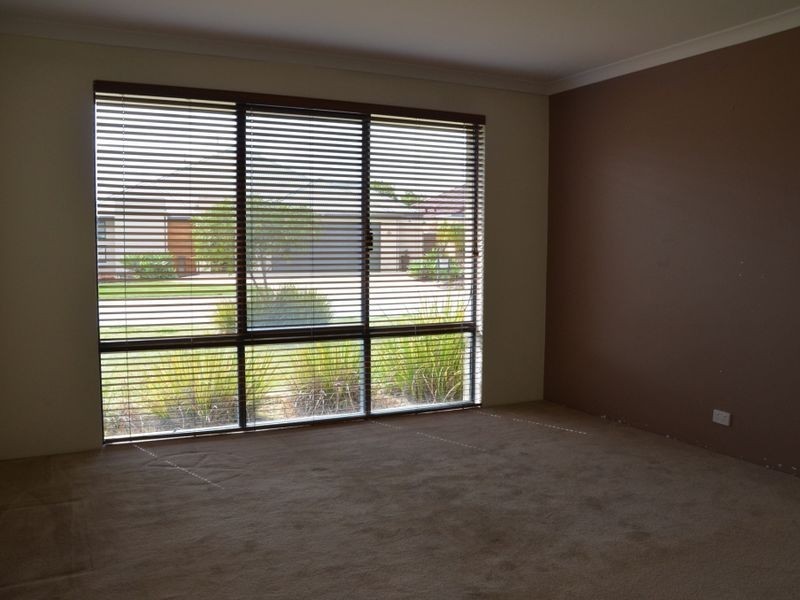 3 Stembridge Way, Canning Vale WA 6155