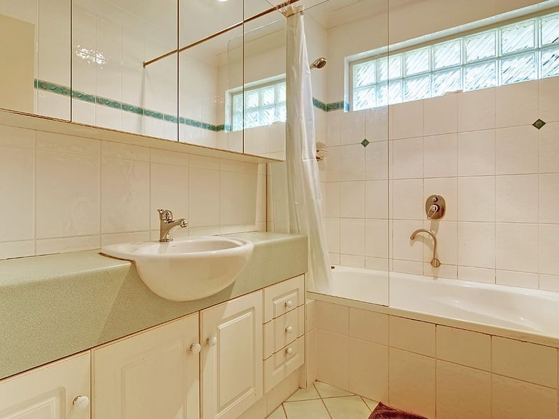 6 Endeavour Avenue, Bull Creek WA 6149