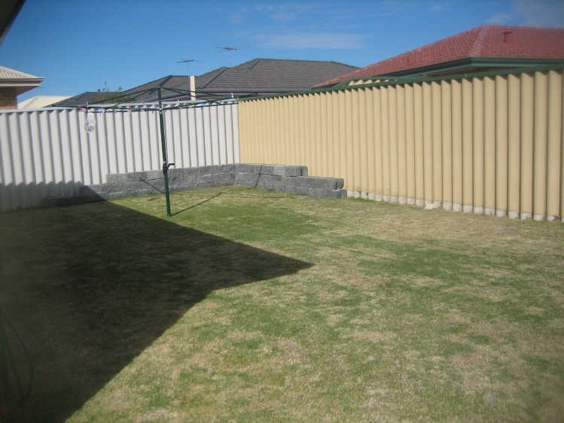 20 Protector Way, Bertram WA 6167