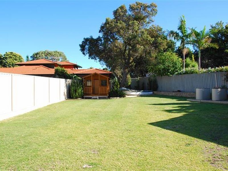 7 Downer Way, Bull Creek WA 6149