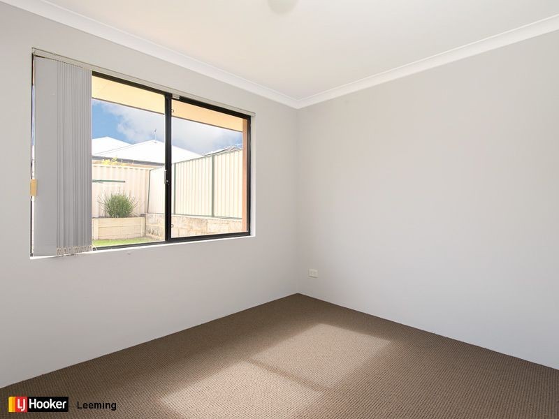 25 Sciano Avenue, Success WA 6164