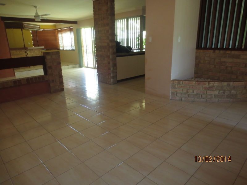 4 Heatherlea Parkway, Leeming WA 6149