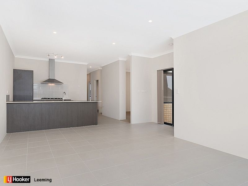 69 Veterans Drive, Byford WA 6122
