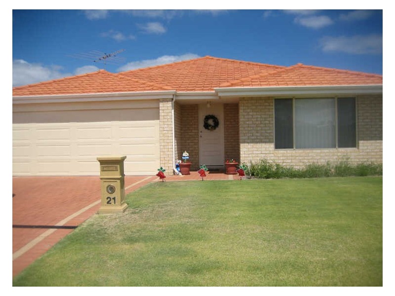 21 Minstrell Road, Bertram WA 6167