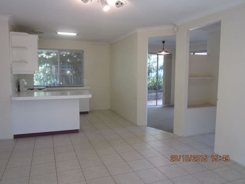110 Bolderwood Drive, South Lake WA 6164