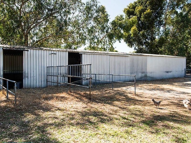 222 Abernethy Road, Byford WA 6122