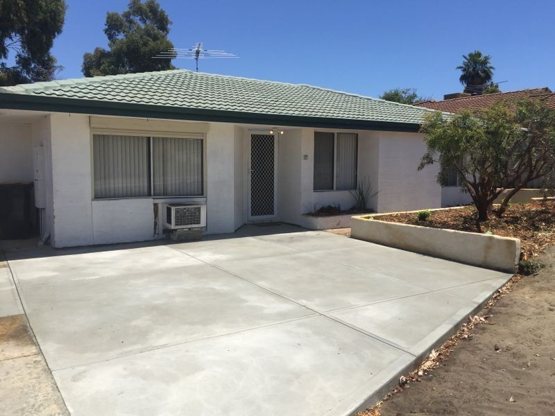 17 Tarndale Way, South Lake WA 6164