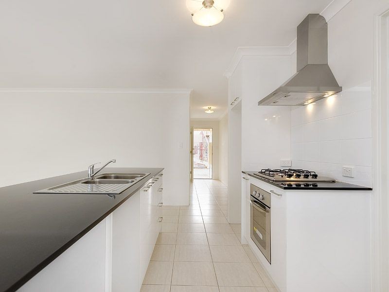 13/36 Wialki Lane, Canning Vale WA 6155