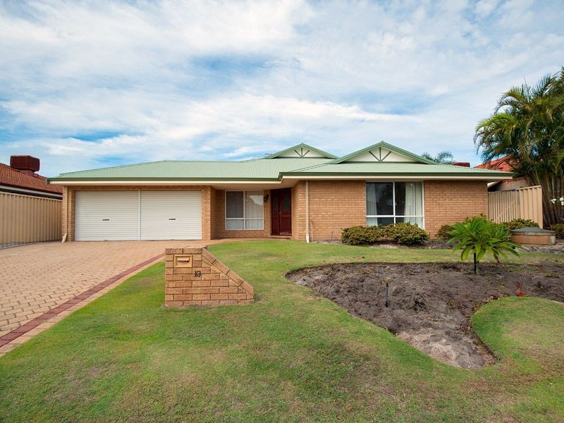 13 Hungerford Close, Canning Vale WA 6155