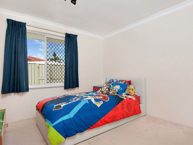 13 Hungerford Close, Canning Vale WA 6155
