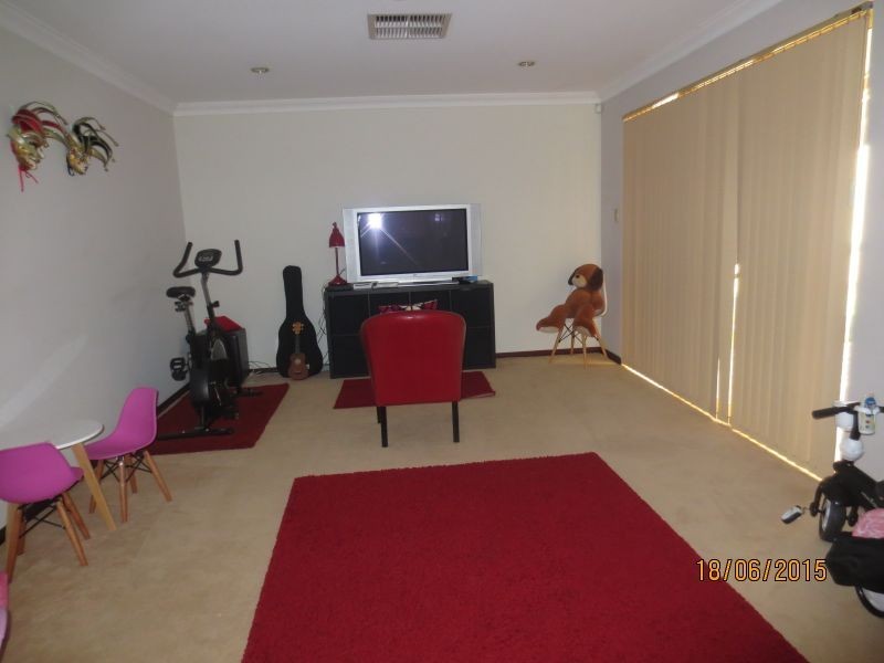 72 Casserley Drive, Leeming WA 6149
