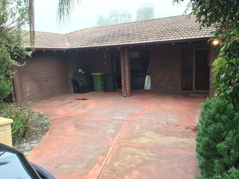 17 Irwin Street, Leeming WA 6149