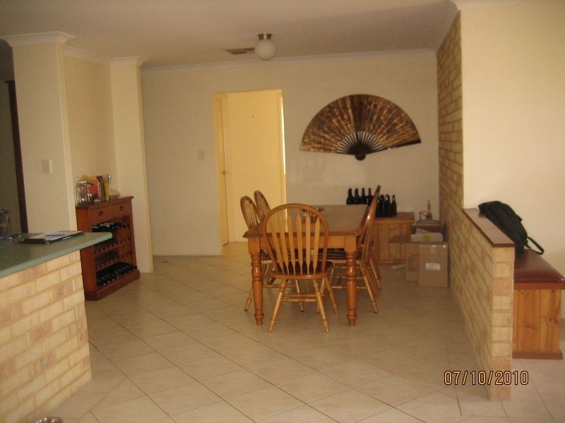 9 Windchime Terrace, Atwell WA 6164