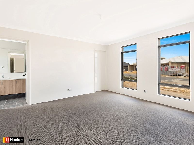 8 Yarrow Street, Banjup WA 6164