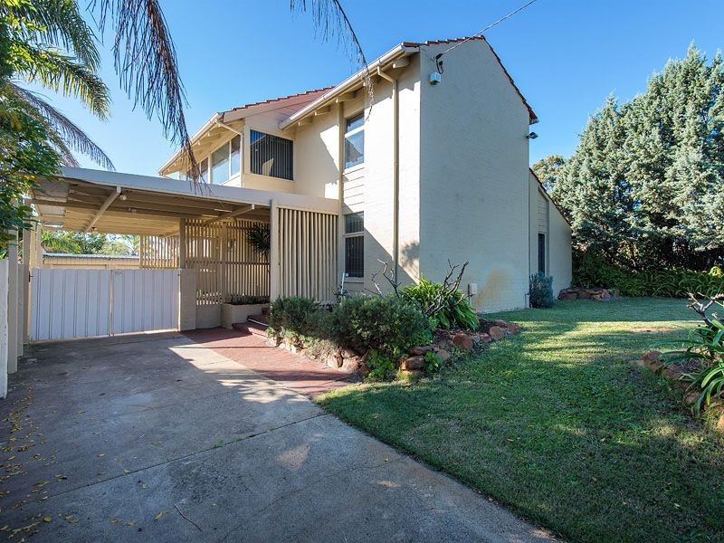 27 Henry Bull Drive, Bull Creek WA 6149