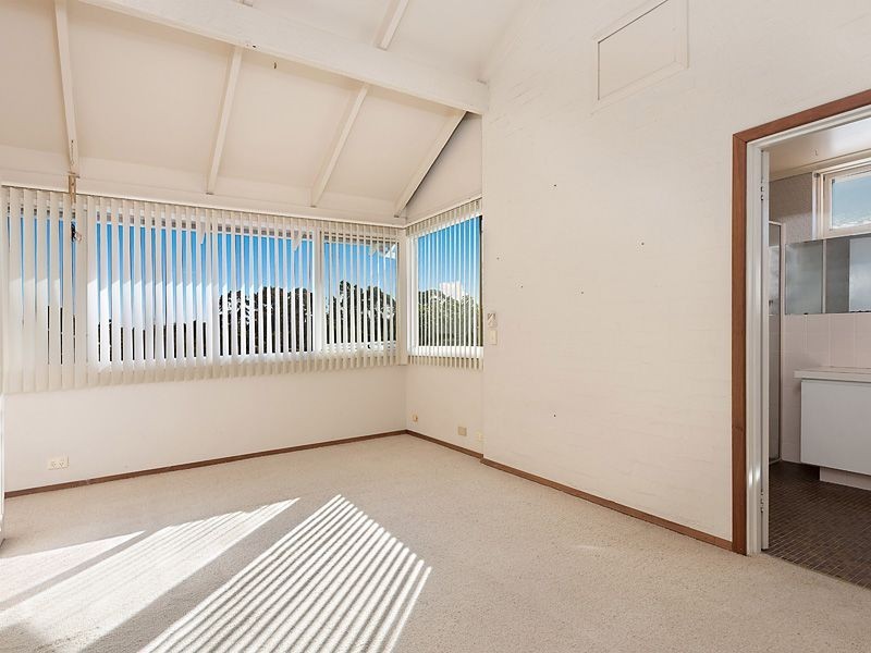 27 Henry Bull Drive, Bull Creek WA 6149