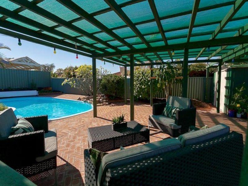 16 Gilbertson Road, Kardinya WA 6163